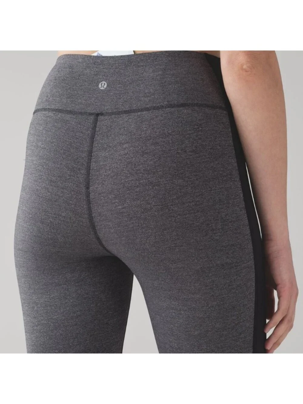 Lululemon Squad Goals Crop (17